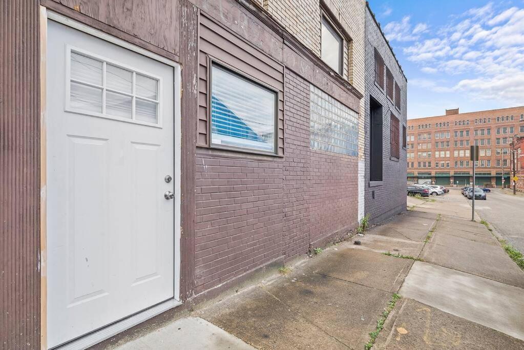 Trendy & Hip South Side Studio Walk To Downtown Pittsburgh Exterior foto