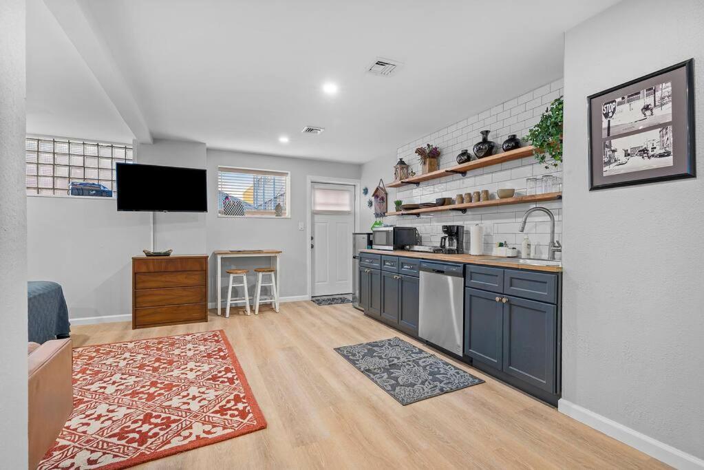 Trendy & Hip South Side Studio Walk To Downtown Pittsburgh Exterior foto
