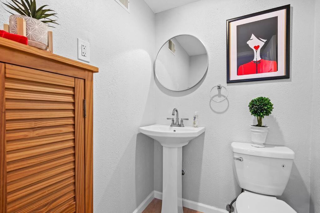 Trendy & Hip South Side Studio Walk To Downtown Pittsburgh Exterior foto